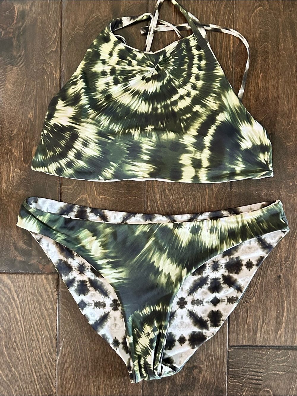 Women’s Olive Tie-Dye High Neck Bikini Set, Reversible- M